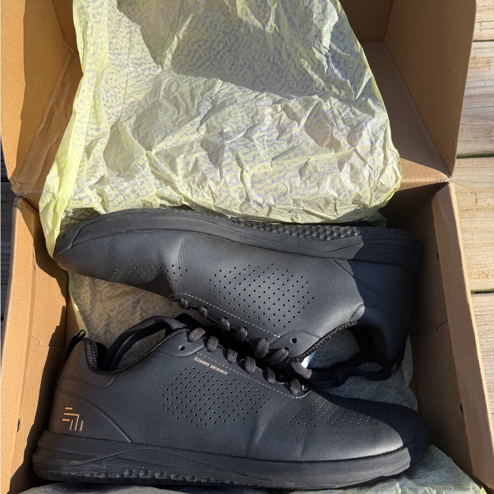 NEW Strike MVMNT Movement Sueze EZ Trainer Shoes Sz 11 CrossFit Training $155